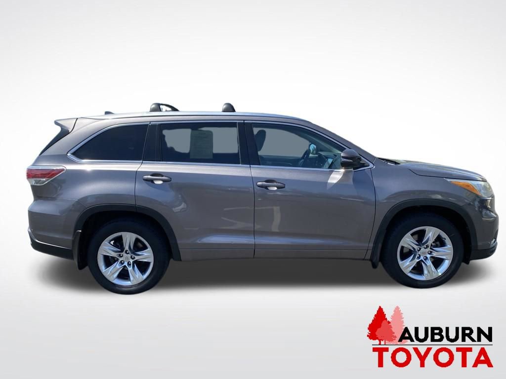 Used 2015 Toyota Highlander Limited Platinum AWD/4WD image 7