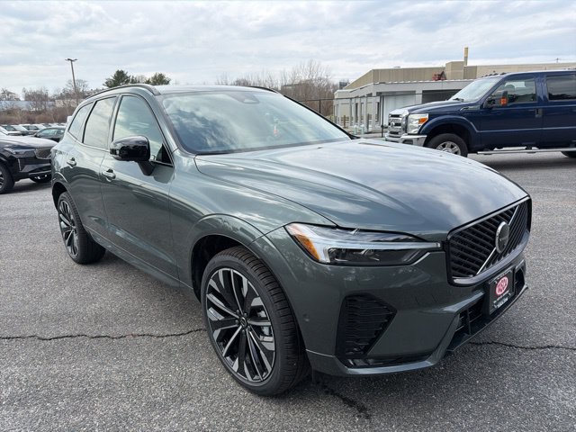 New 2026 Volvo XC60 B5 Ultra w/ Climate Package AWD/4WD image 1