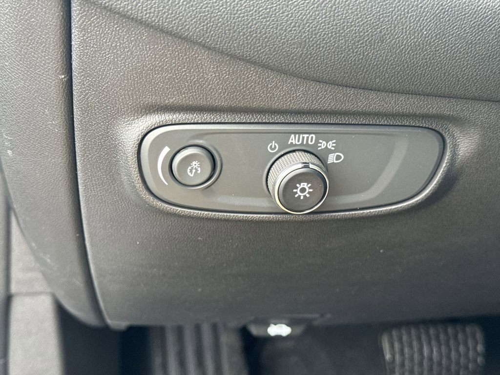 Certified 2022 Chevrolet Equinox LT image 17