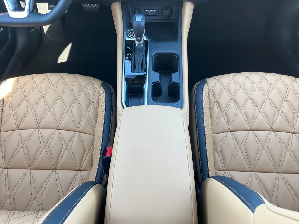 New 2025 Nissan Sentra SV w/ SV Premium Package image 31