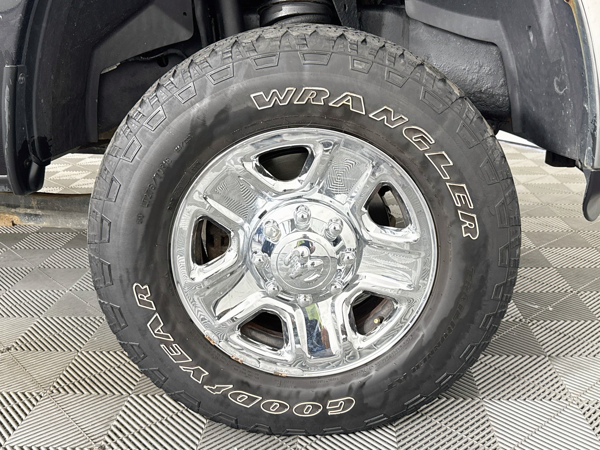 Used 2016 RAM 2500 Tradesman w/ Chrome Appearance Group AWD/4WD image 28