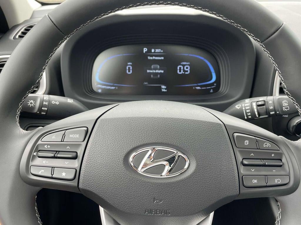 New 2026 Hyundai Venue SEL image 39