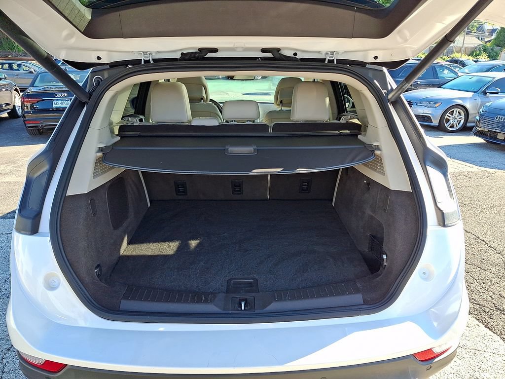 Used 2019 Lincoln MKC Select w/ Select Plus Package AWD/4WD image 28