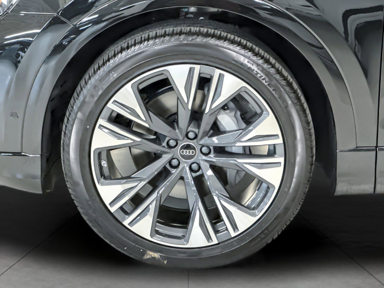 New 2026 Audi Q8 Premium Plus image 25