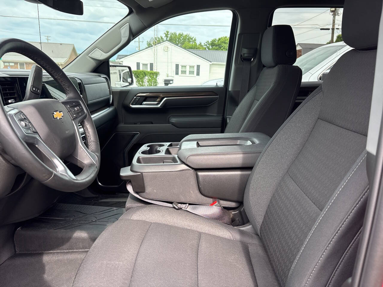 Used 2026 Chevrolet Silverado 1500 LT w/ All Star Edition Plus AWD/4WD image 24