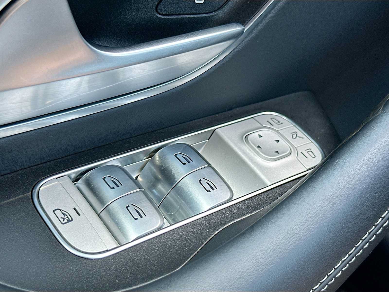 Certified 2023 Mercedes-Benz GLE 53 AMG 4MATIC image 18