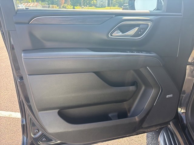 Used 2021 GMC Yukon SLT image 9