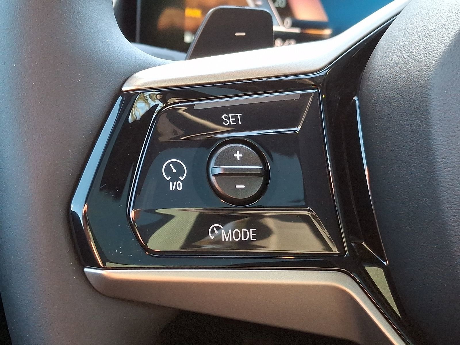 Used 2025 BMW X3 xDrive30i w/ Premium Package image 16