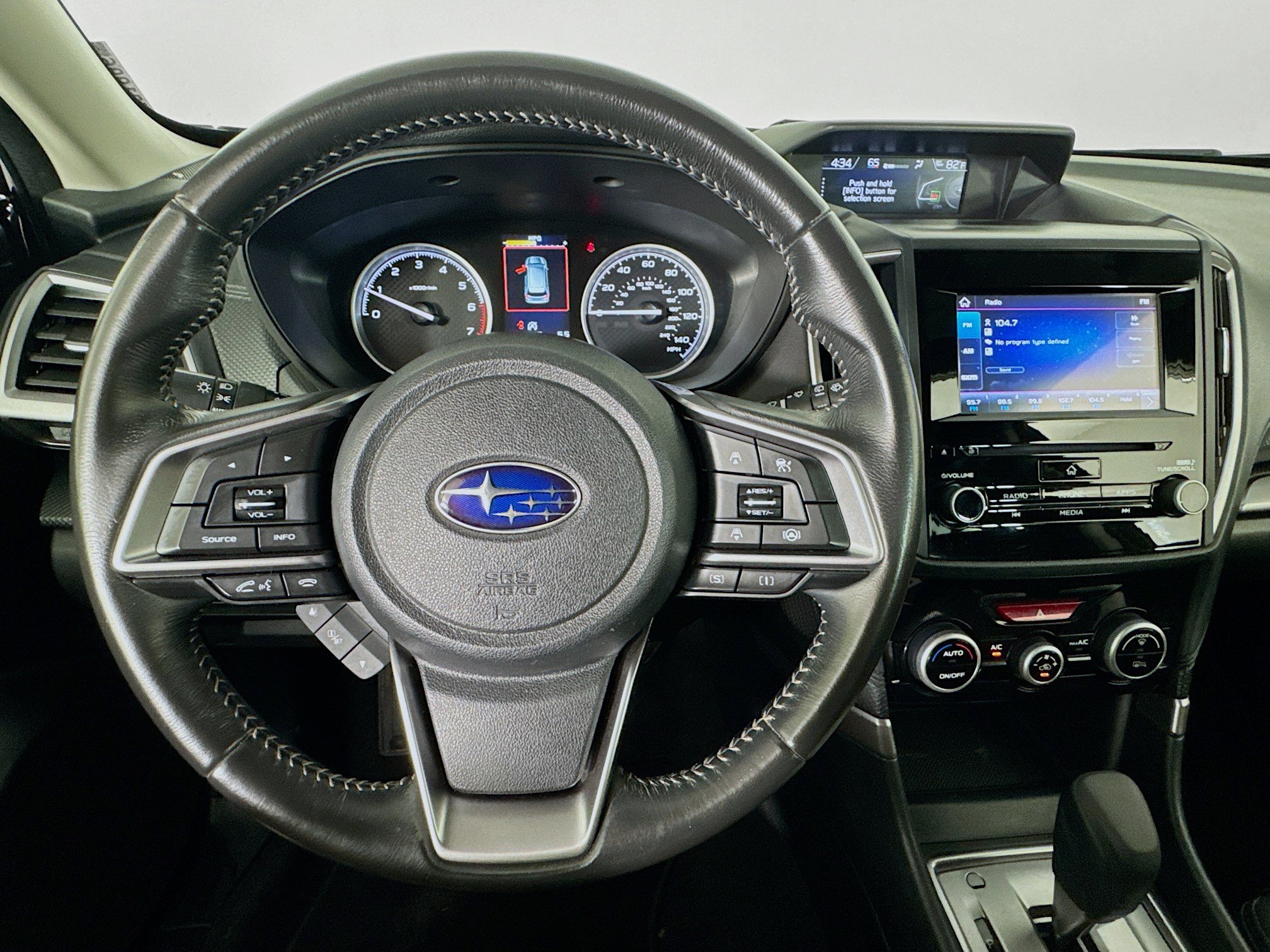 Used 2023 Subaru Forester Premium AWD/4WD image 11