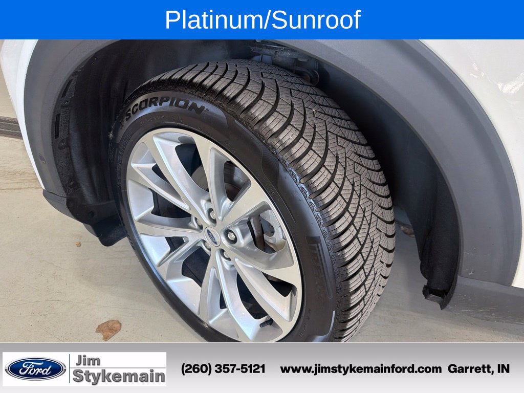 Used 2021 Ford Explorer Platinum w/ Equipment Group 601A AWD/4WD image 4
