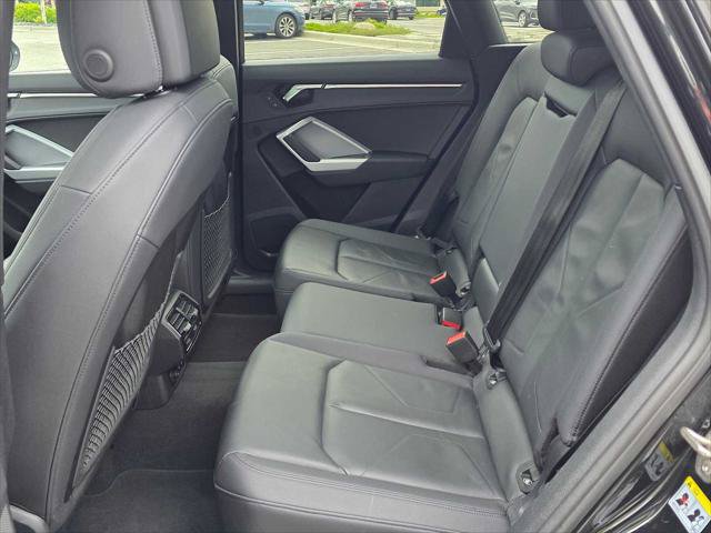 Used 2025 Audi Q3 2.0T Premium AWD/4WD image 16