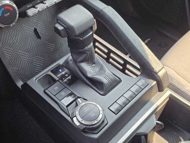 Used 2024 Toyota Tacoma SR5 AWD/4WD image 26