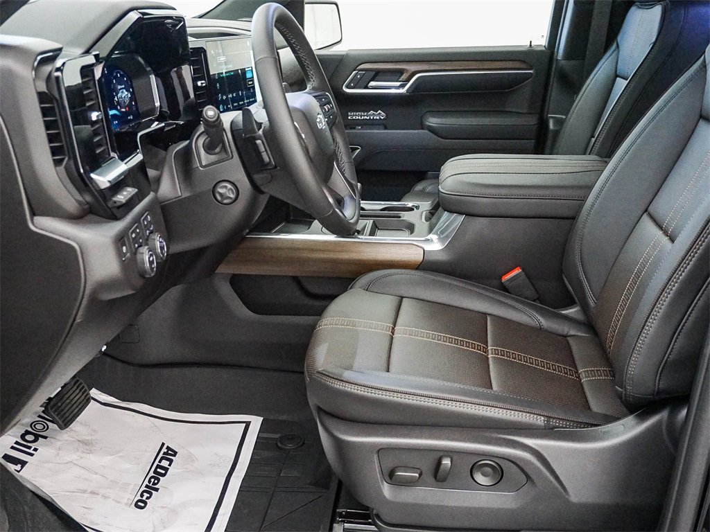 New 2026 Chevrolet Silverado 1500 High Country w/ Midnight Edition image 19