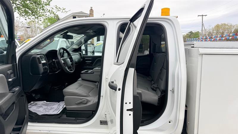 Used 2019 Chevrolet Silverado 2500 W/T w/ WT Convenience Package AWD/4WD image 15