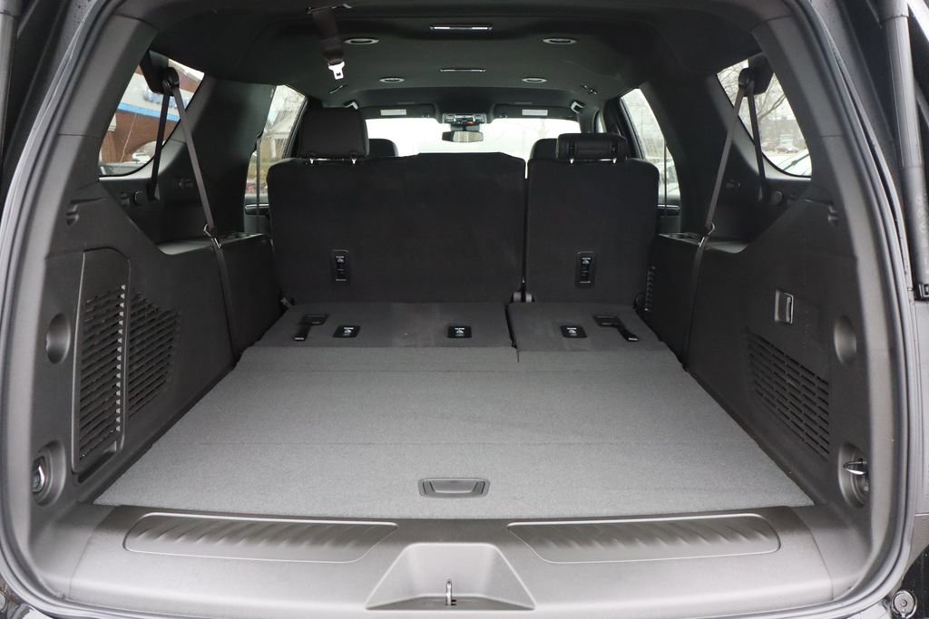New 2026 Chevrolet Suburban LT image 35