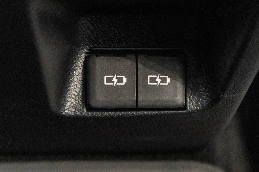 Certified 2024 Toyota 4Runner Limited AWD/4WD image 35