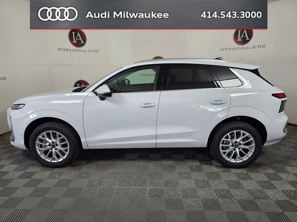 New 2026 Audi Q3 quattro 2.0T AWD/4WD image 6