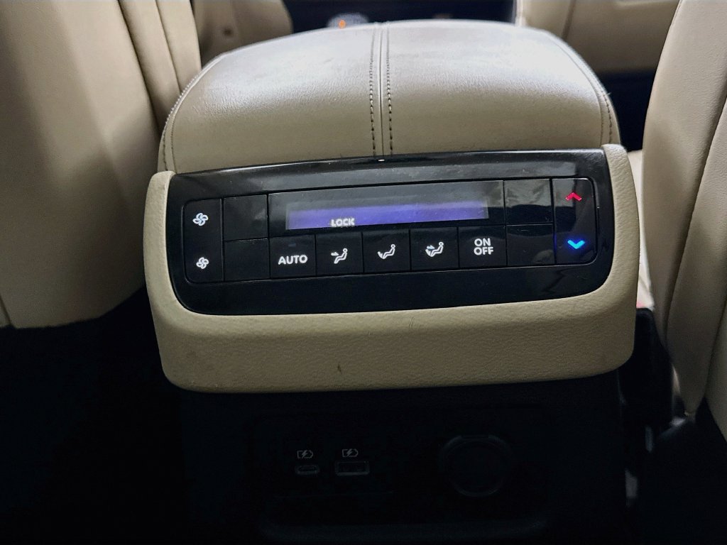 Certified 2024 INFINITI QX60 Luxe w/ Performance Audio Package FWD image 34