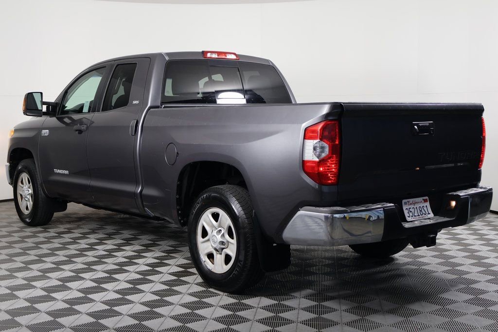 Used 2015 Toyota Tundra SR5 w/ SR5 Upgrade Package image 6