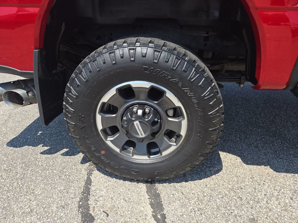 Certified 2024 Ford F350 Platinum w/ Tremor Off-Road Package AWD/4WD image 2