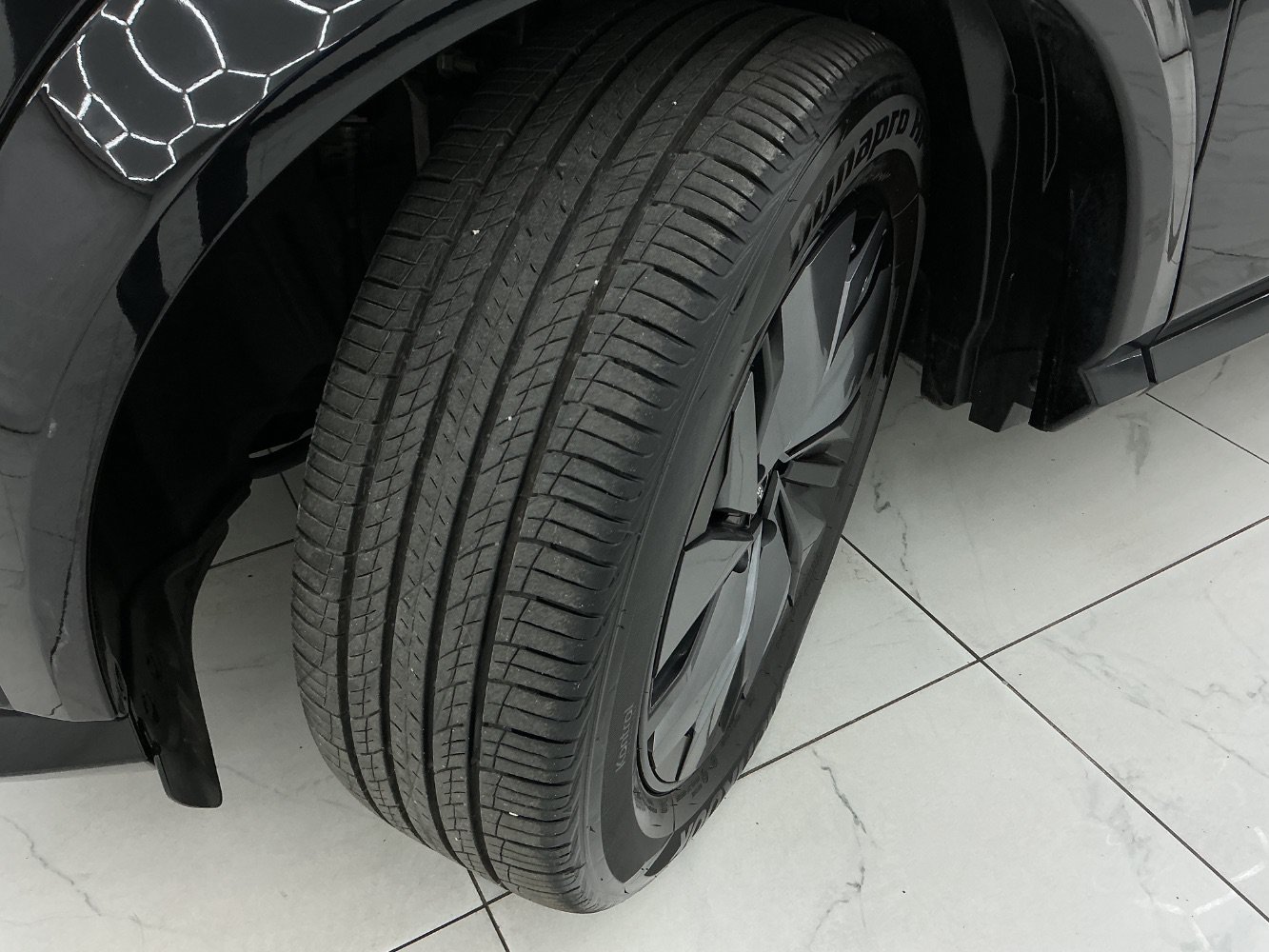 Used 2024 Nissan Ariya AWD image 46