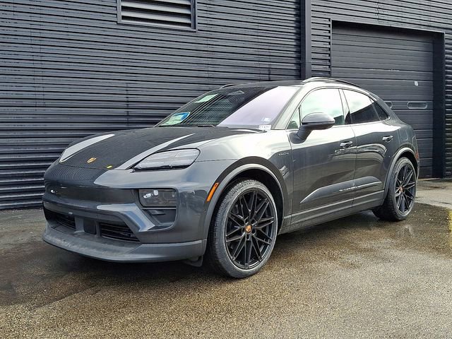 New 2026 Porsche Macan 4 Electric AWD/4WD image 1