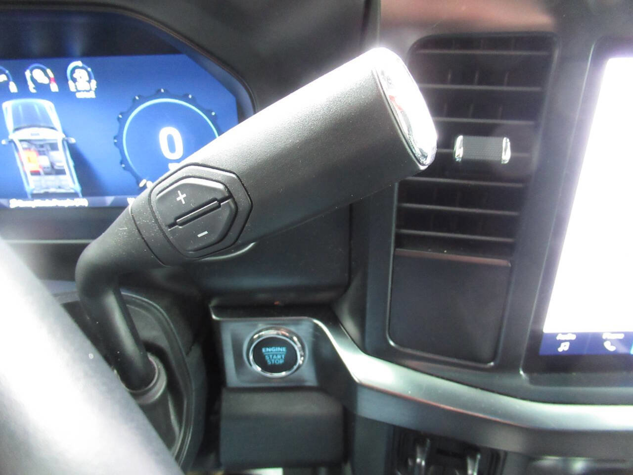 Used 2024 Ford F250 Lariat w/ Snow Plow Prep Package image 34