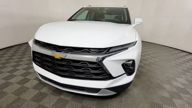 Used 2023 Chevrolet Blazer LT w/ Convenience Package FWD image 10