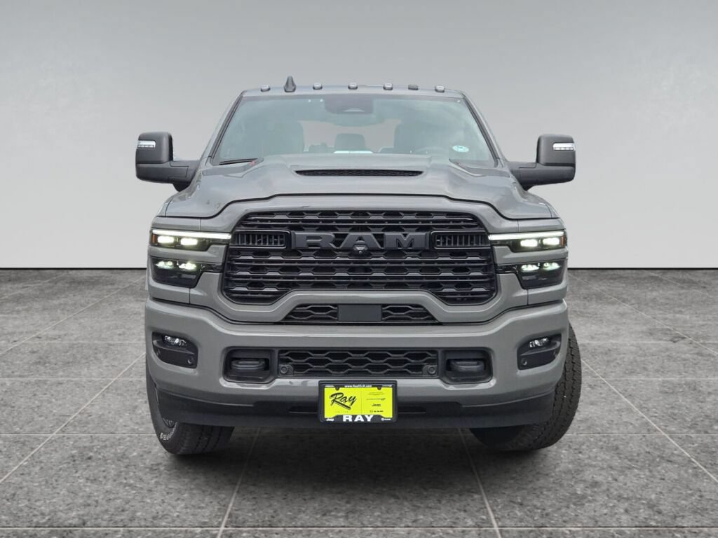Certified 2026 RAM 3500 Limited AWD/4WD image 2