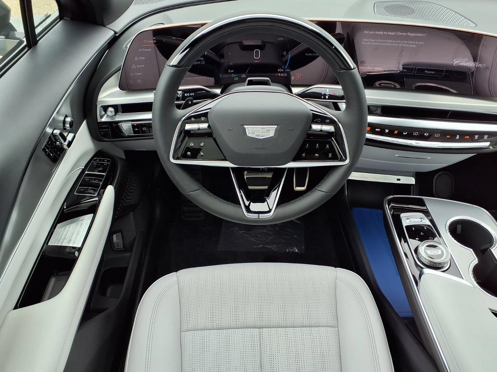 New 2027 Cadillac Lyriq Sport w/ LPO, Floor Liner Package AWD/4WD image 10