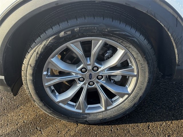 Used 2024 Ford Explorer Limited image 10