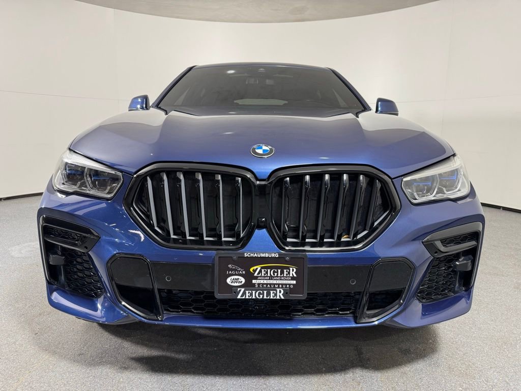 Used 2022 BMW X6 xDrive40i w/ Executive Package AWD/4WD image 2