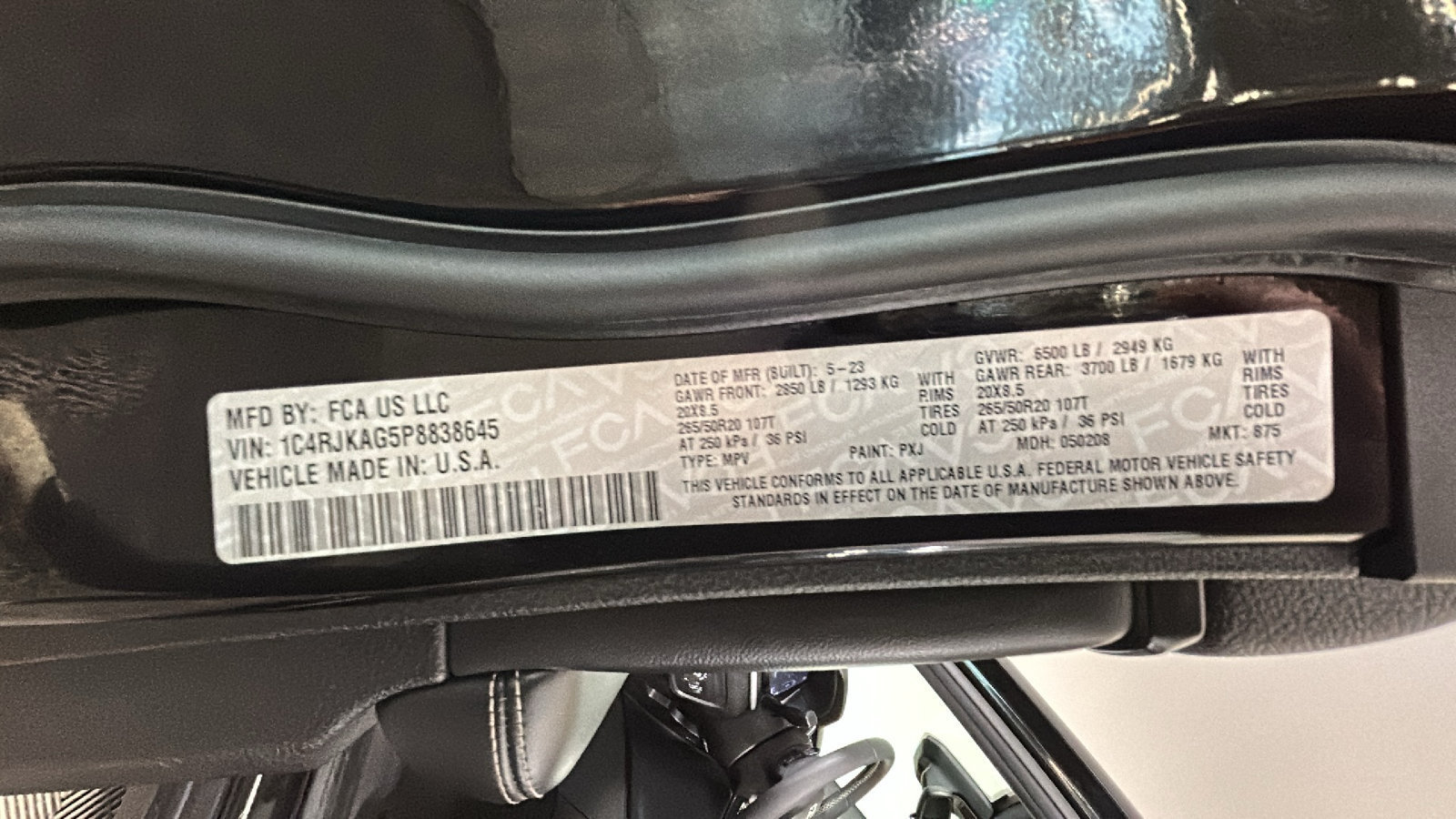 Used 2023 Jeep Grand Cherokee L Laredo AWD/4WD image 12