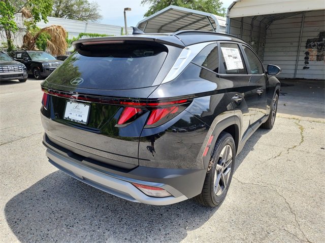 New 2025 Hyundai Tucson SEL image 3