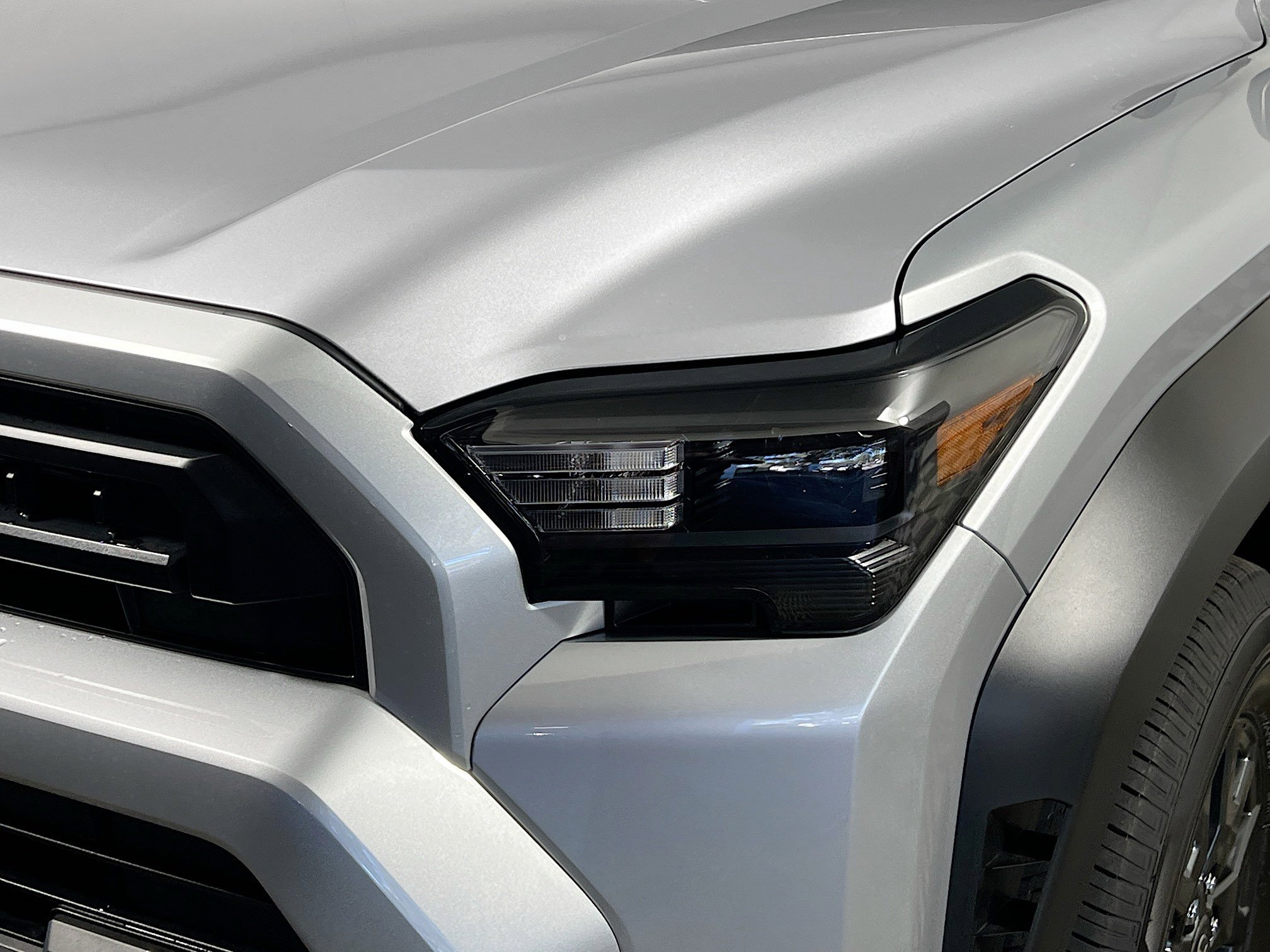 Used 2025 Toyota 4Runner SR5 image 12