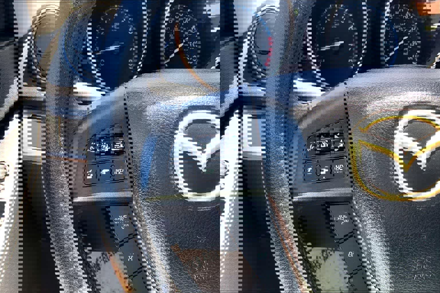 Used 2012 MAZDA MAZDA3 i Touring image 24