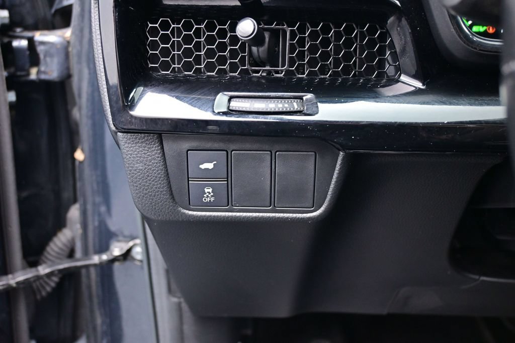 Used 2025 Honda CR-V Sport Touring image 21