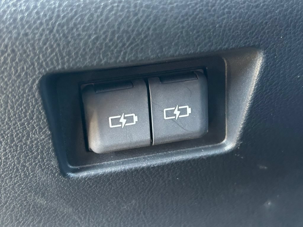 Used 2025 Lexus GX 550 w/ Accessory Package (2T) AWD/4WD image 24