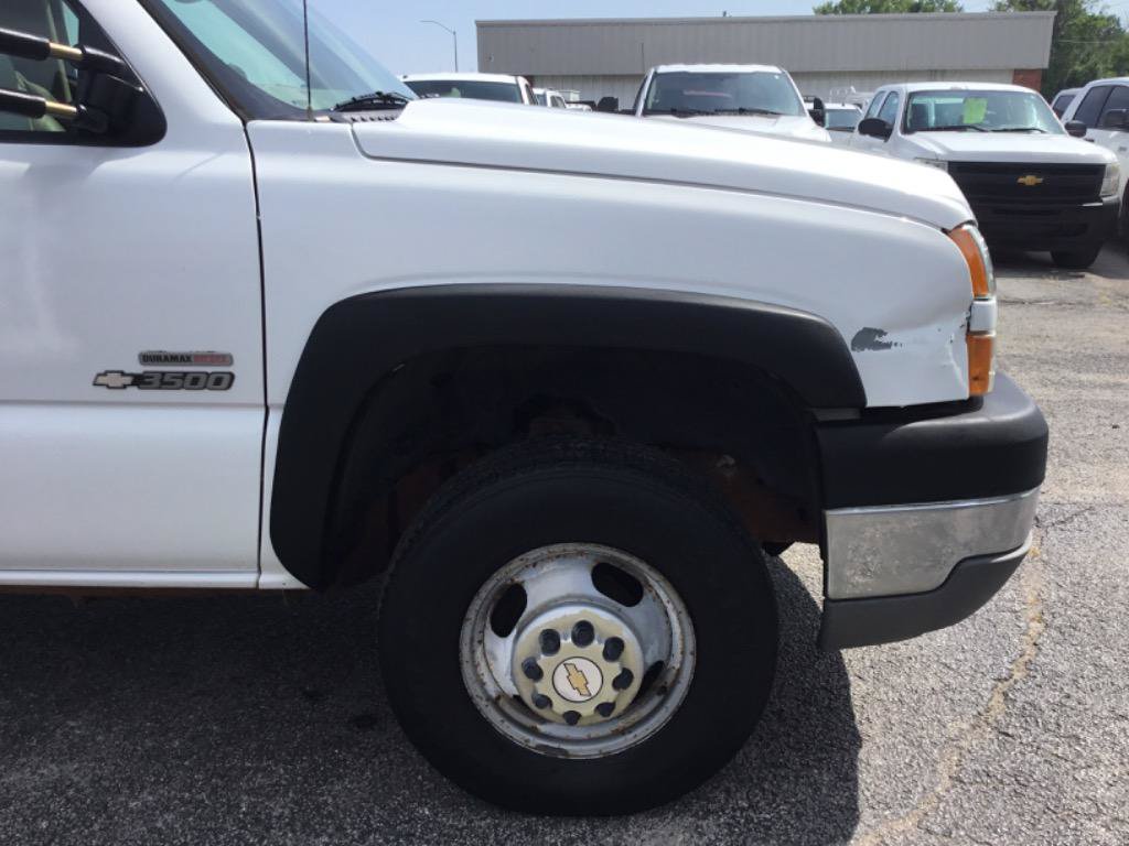 Used 2005 Chevrolet Silverado 3500 2WD Crew Cab image 11