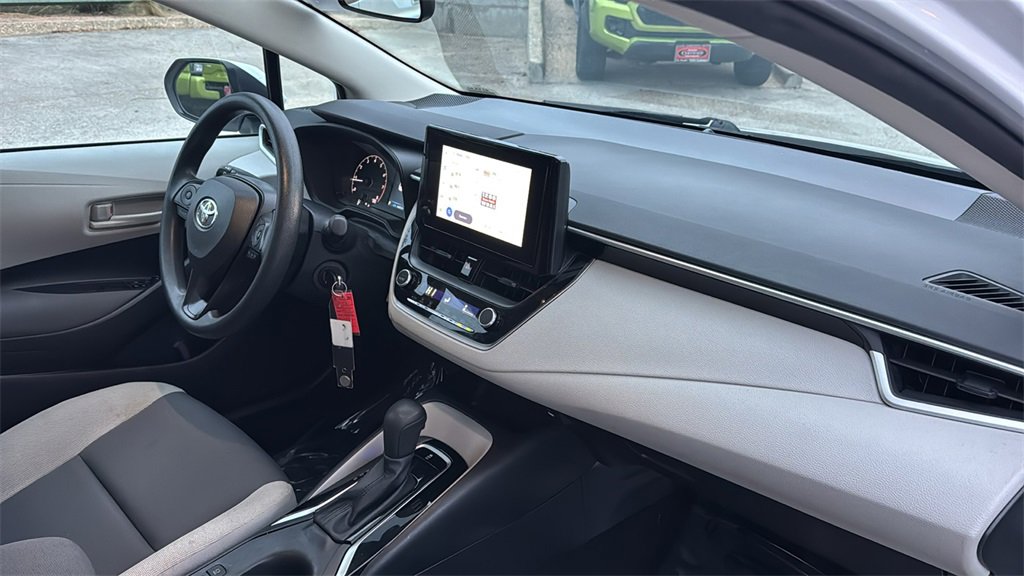 Certified 2023 Toyota Corolla LE image 43