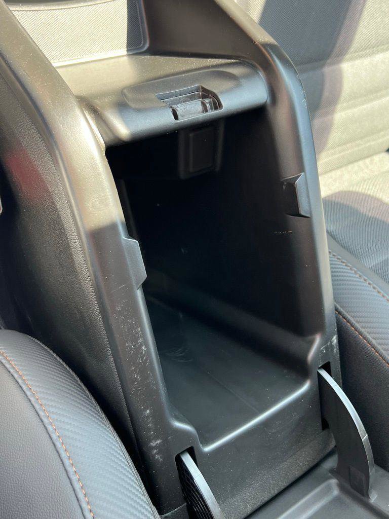 Used 2022 GMC Canyon AT4 image 40
