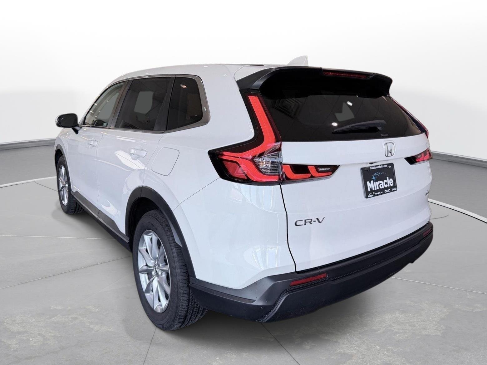 Used 2026 Honda CR-V EX image 5