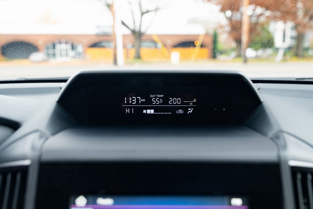 Used 2022 Subaru Crosstrek 2.0i Premium w/ Moonroof Package image 14