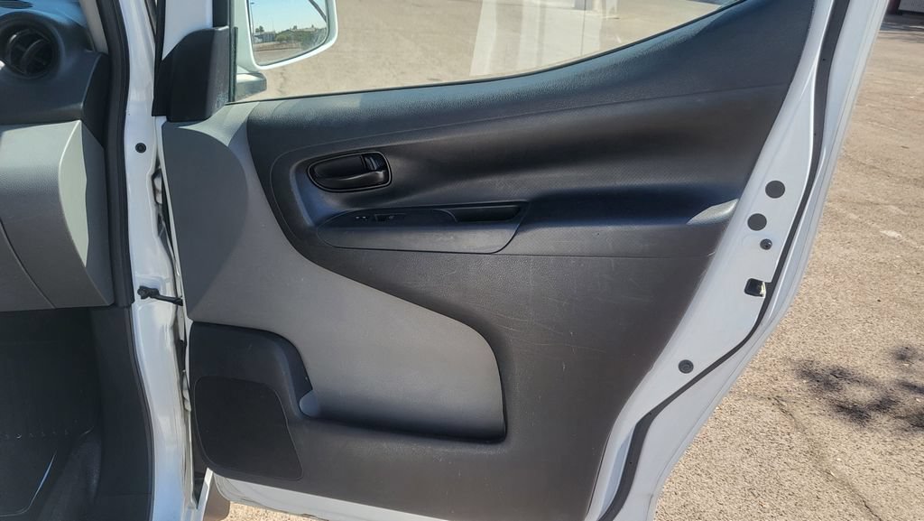 Used 2017 Nissan NV200 SV w/ Technology Package FWD image 18