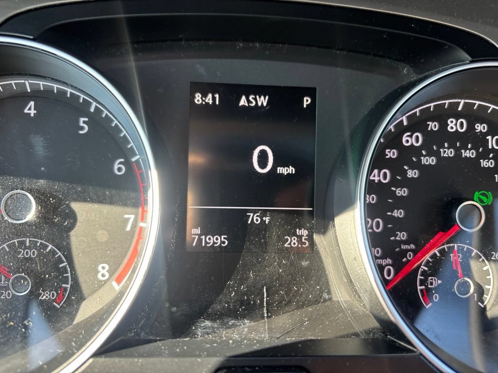 Used 2016 Volkswagen Golf S FWD image 23