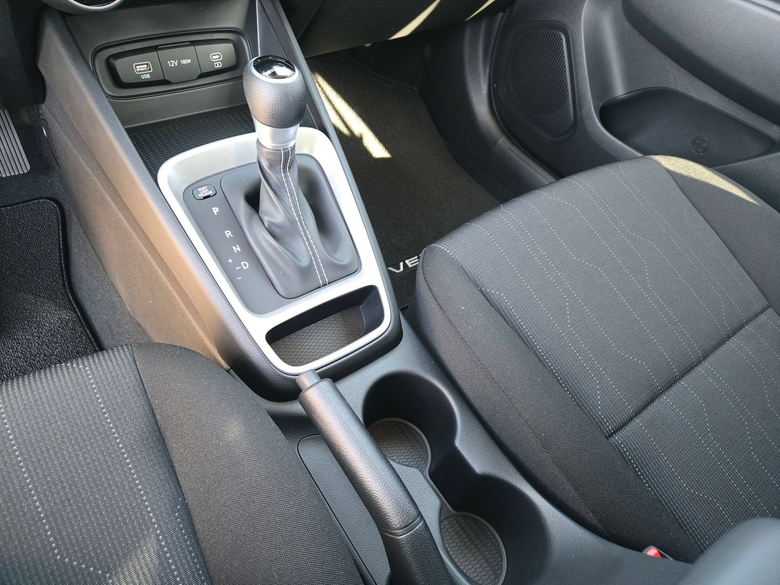 New 2026 Hyundai Venue SE FWD image 14