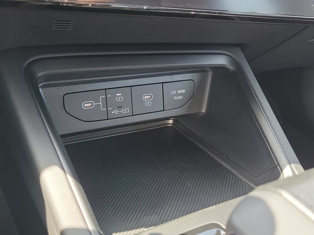 New 2026 Kia K5 LXS FWD image 17