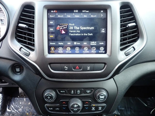 Certified 2022 Jeep Cherokee Trailhawk w/ Comfort/Convenience Group image 25