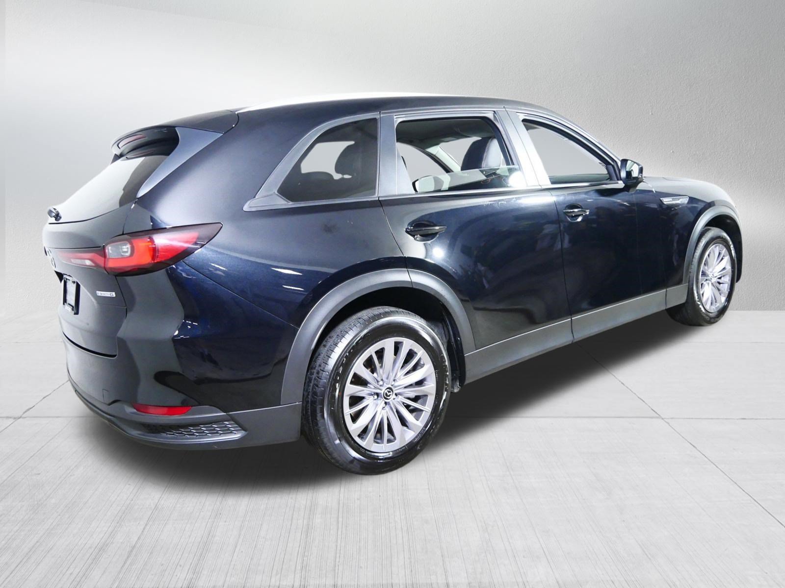 Used 2026 MAZDA CX-90 3.3 Turbo w/ Select Package AWD/4WD image 7