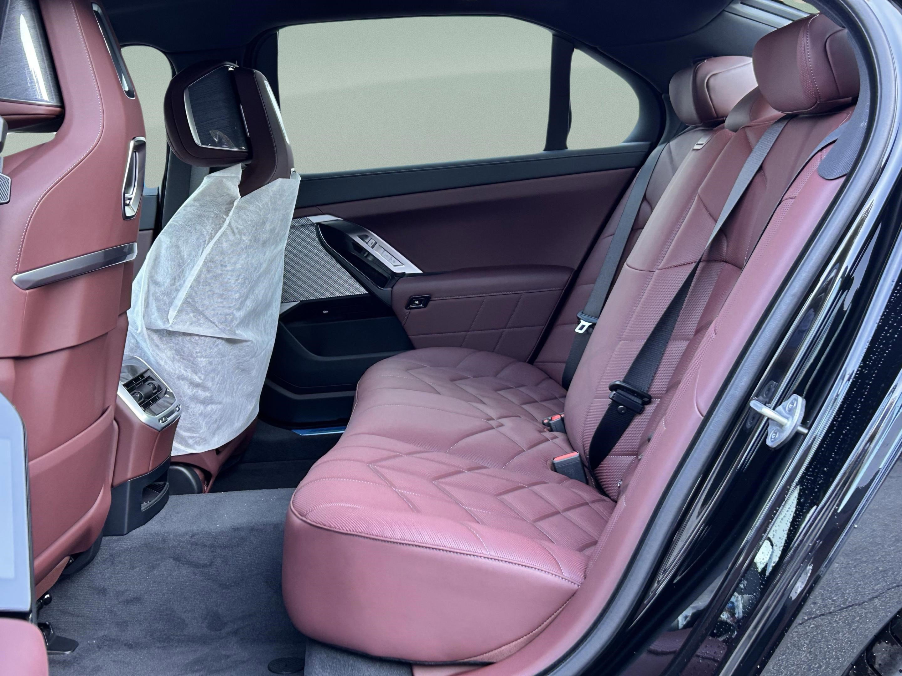 Used 2026 BMW 740i 740i image 25